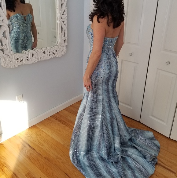 NWT Jovani Mermaid Gown - Picture 5 of 8